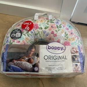 boppy ORIGINAL feeding and support baby pullow
